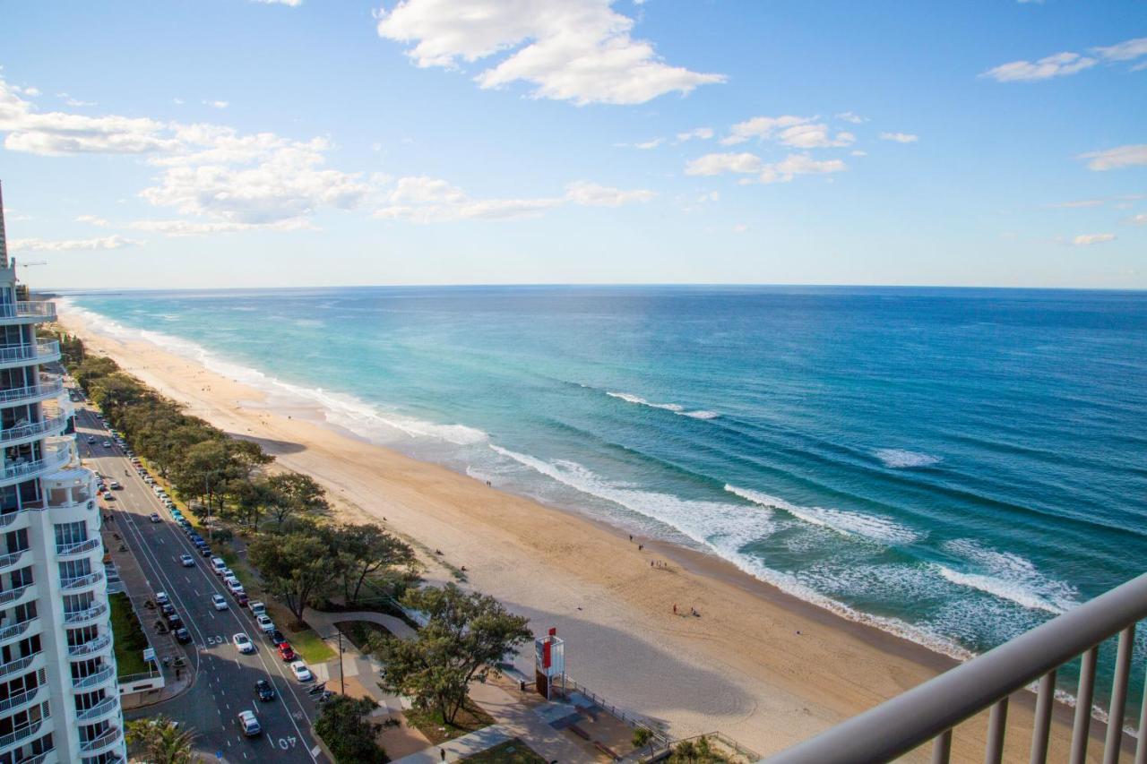 Chateau Beachside Resort Gold Coast Exterior photo