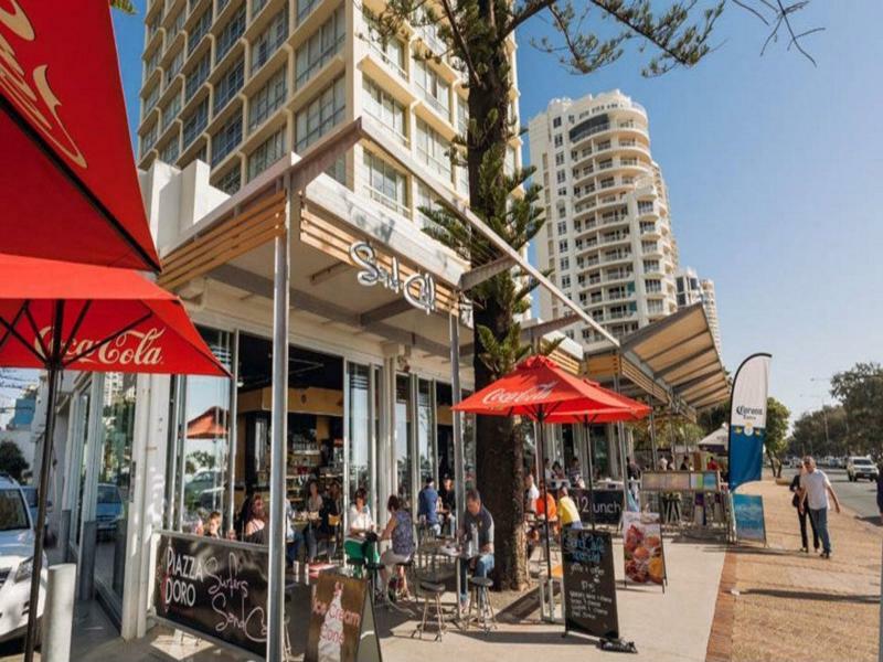 Chateau Beachside Resort Gold Coast Exterior photo