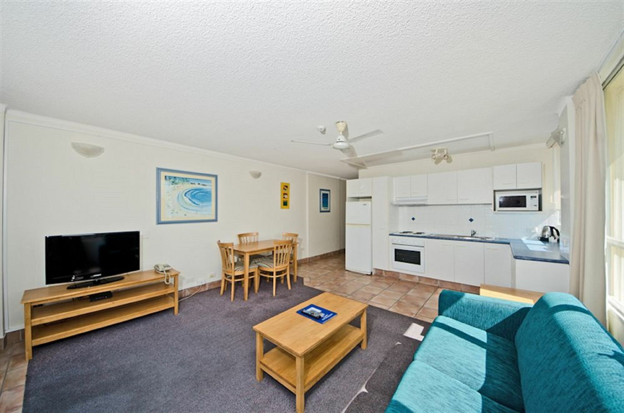 Chateau Beachside Resort Gold Coast Exterior photo