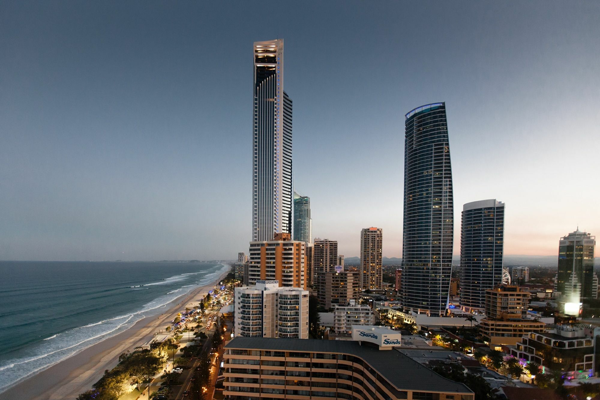 Chateau Beachside Resort Gold Coast Exterior photo